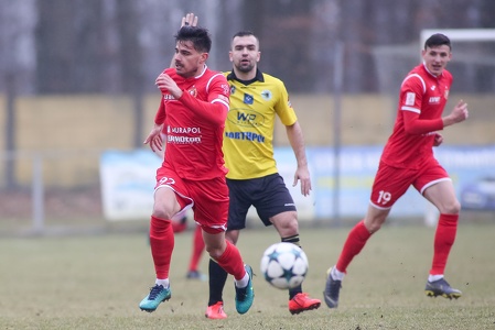 Pilka nozna. II liga. Gryf Wejherowo - Widzew Lodz. 03.03.2019
