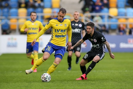 Pilka nozna. PKO Ekstraklasa. Arka Gdynia - LKS Lodz. 01.03.2020